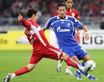 从不缺少传 从不缺少传